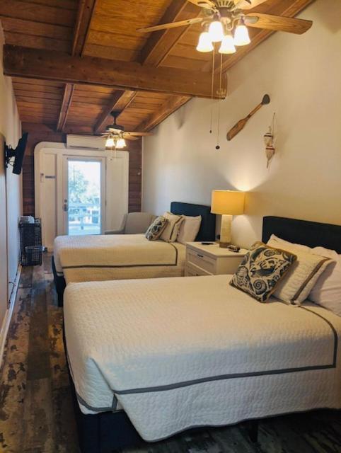 Darien Dockside Inn 외부 사진